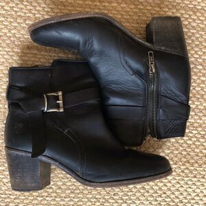Frye Malorie Knotted Ankle Boot, Size 7.5